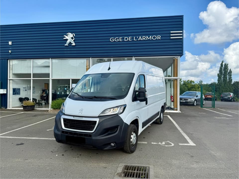 Voila un utilitaire qui a quitte nos locaux pour rejoindre 1 1266609905258596 - Guingamp, Bourbriac